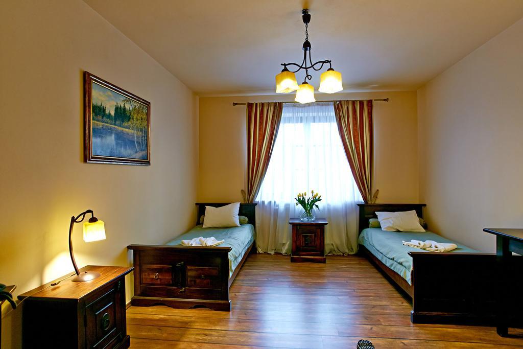 Maranello Villa Otwock Exterior photo